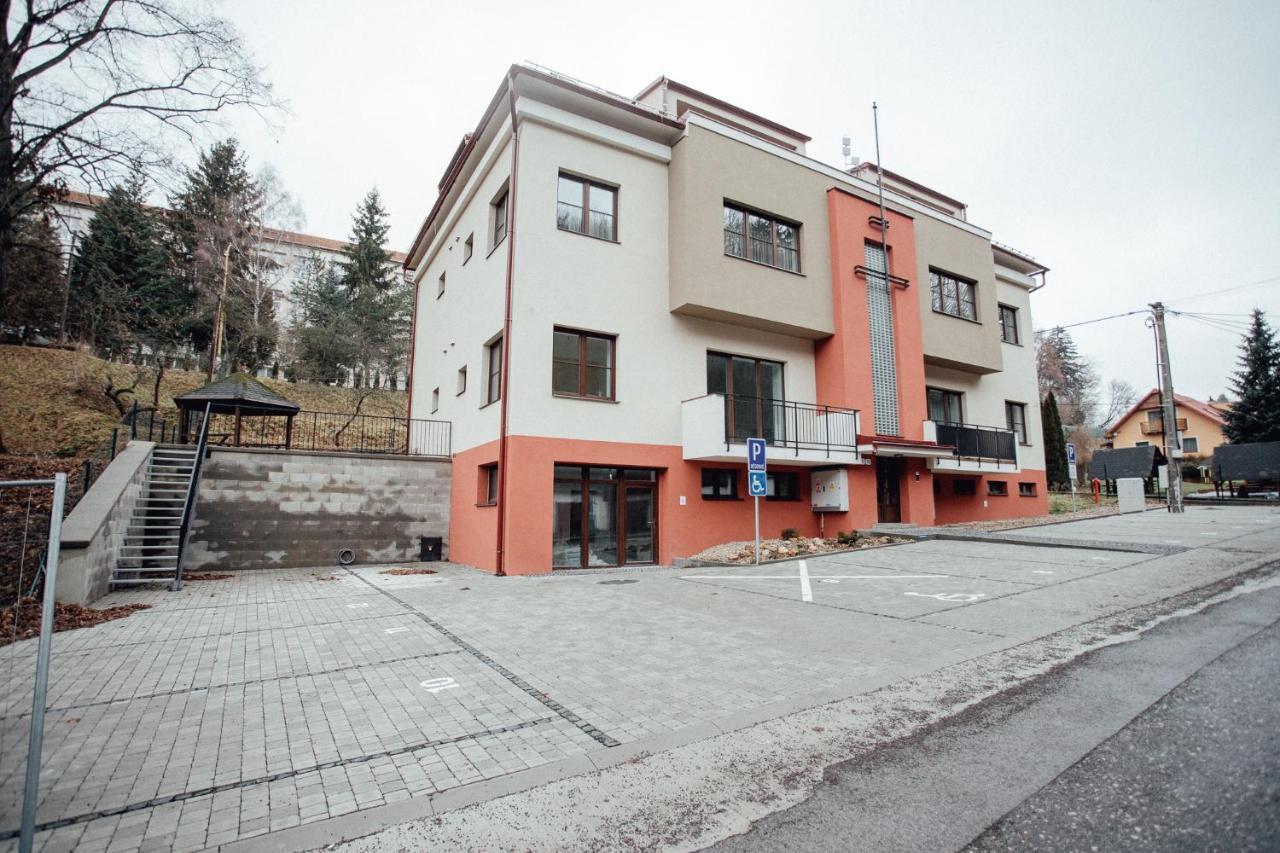 Apartman Vo Vile Kammergraf Банска-Штьявница Экстерьер фото